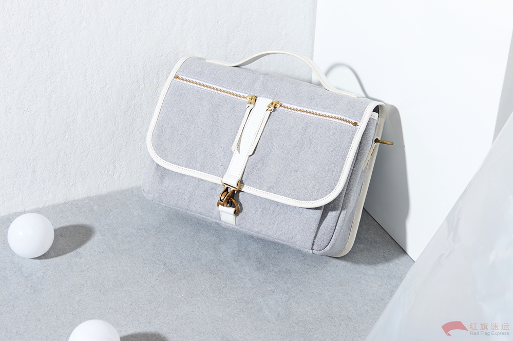 16392099801495.jpg 攝圖網_500990327_包包女士男士手提包錢包斜挎包背包(企業商用)_副本.jpg