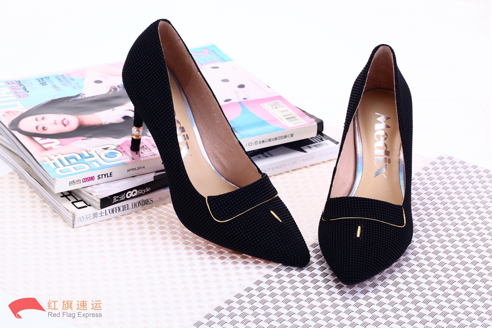 16497488658602.jpg 攝圖網_500766859_高跟鞋(企業商用)_副本.jpg